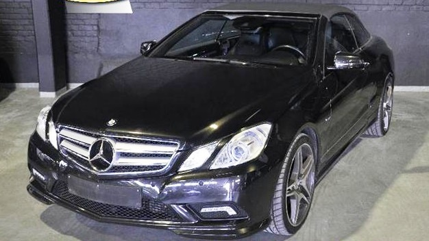LHD MERCEDES E CLASS